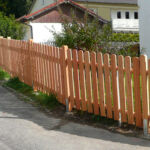 Holzzaun